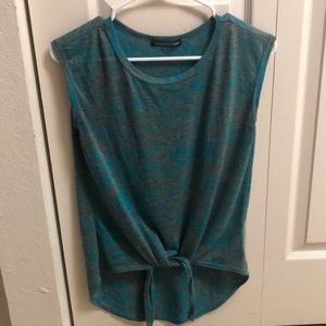 Comfortable sporty tank top.